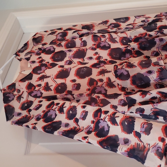 Beautiful Ruffled Dress - Picture 3 of 3